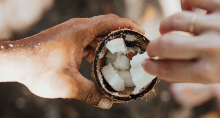 Huile de noix de coco vierge: faire face à l'usure du temps...